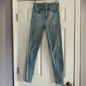 American Eagle Next Level Stretch Skinny Hi-Rise Jeggins/ Jeans 4 Long